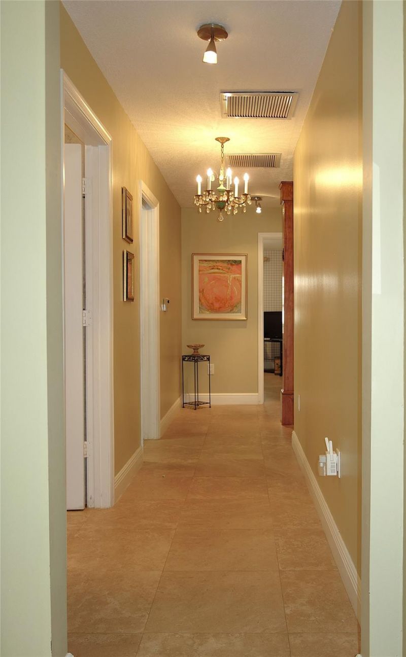 4106 Carriage Drive, Unit 5C, Pompano Beach, FL 33069 Photo