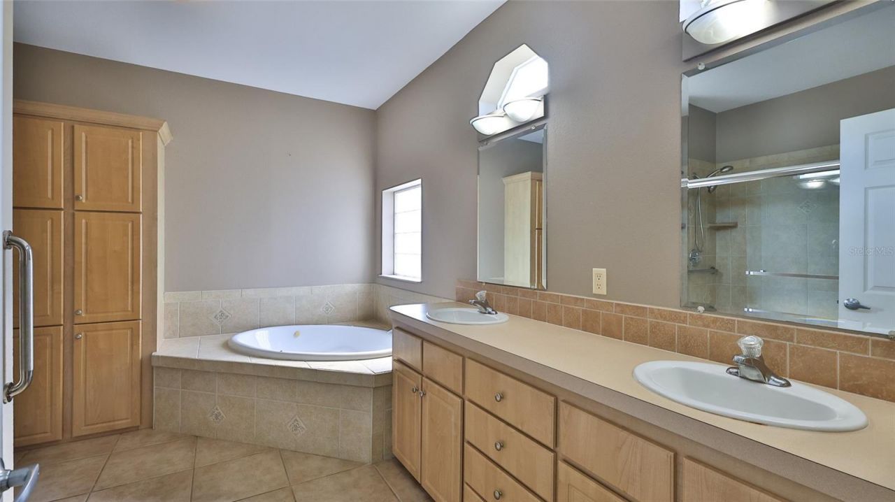 361 Marsh Landing Loop, Oak Hill, FL 32759 Photo