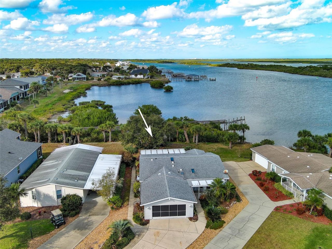 361 Marsh Landing Loop, Oak Hill, FL 32759 Photo