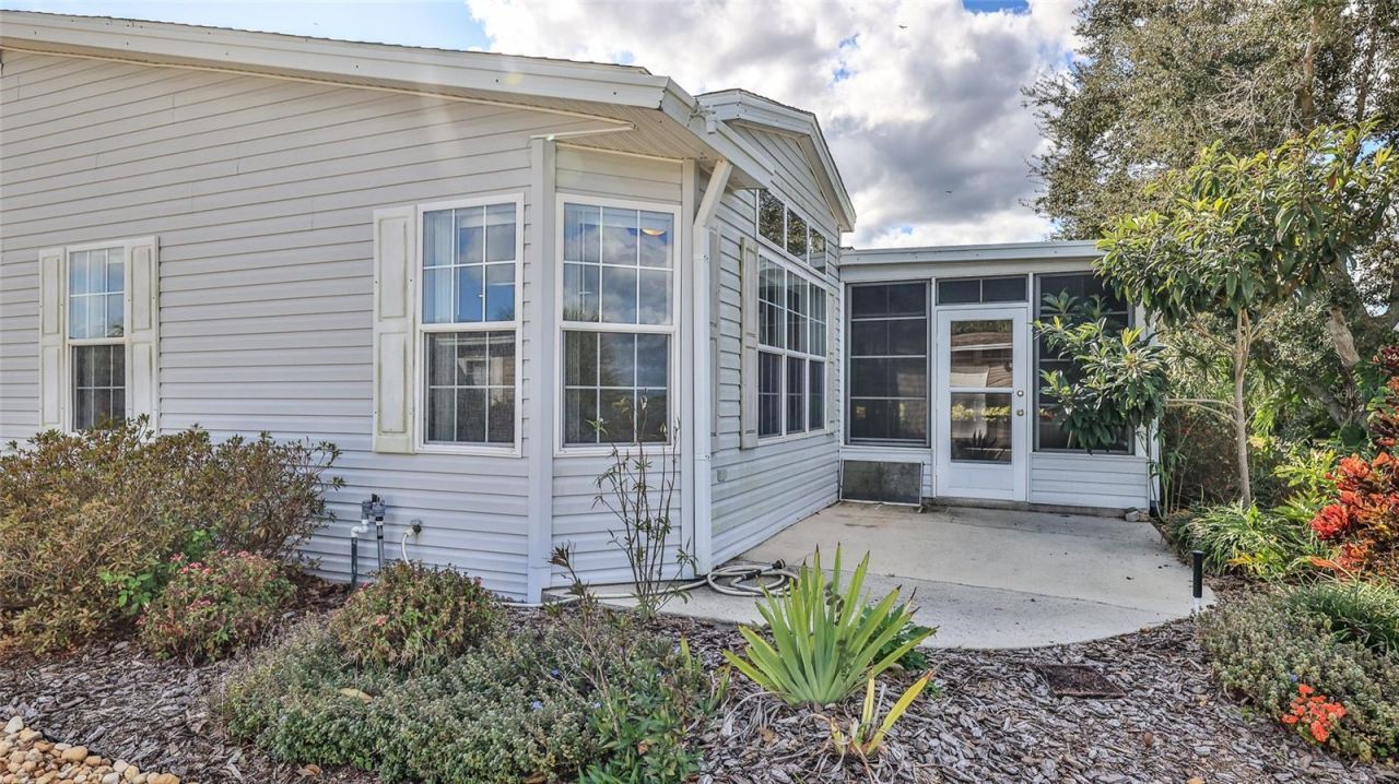 361 Marsh Landing Loop, Oak Hill, FL 32759 Photo