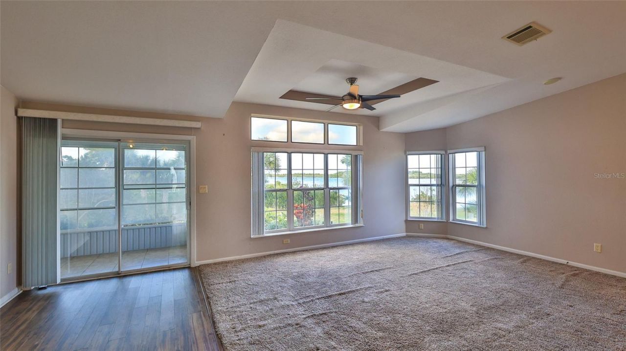 361 Marsh Landing Loop, Oak Hill, FL 32759 Photo