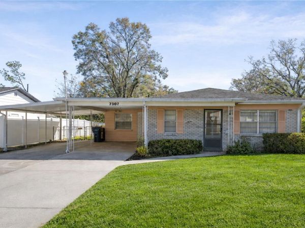 7307 N ALBANY AVENUE, TAMPA, FL 33604