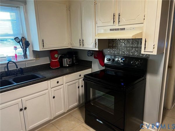 20117 Laurel Road, South Chesterfield, VA 23803