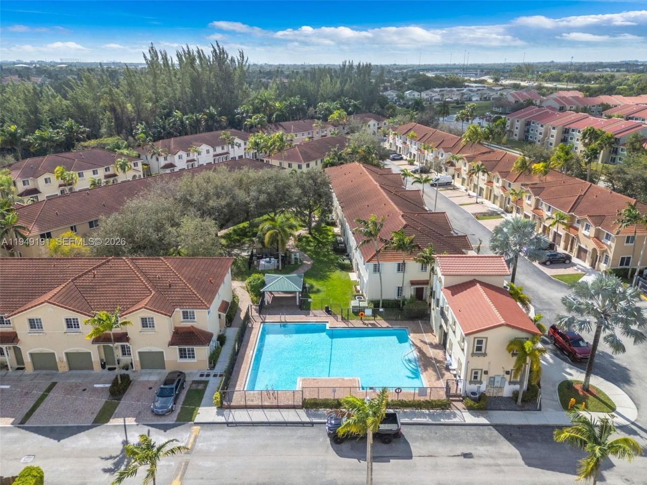 21217 NW 14th Pl , Unit 2-22, Miami Gardens, FL 33169 Photo