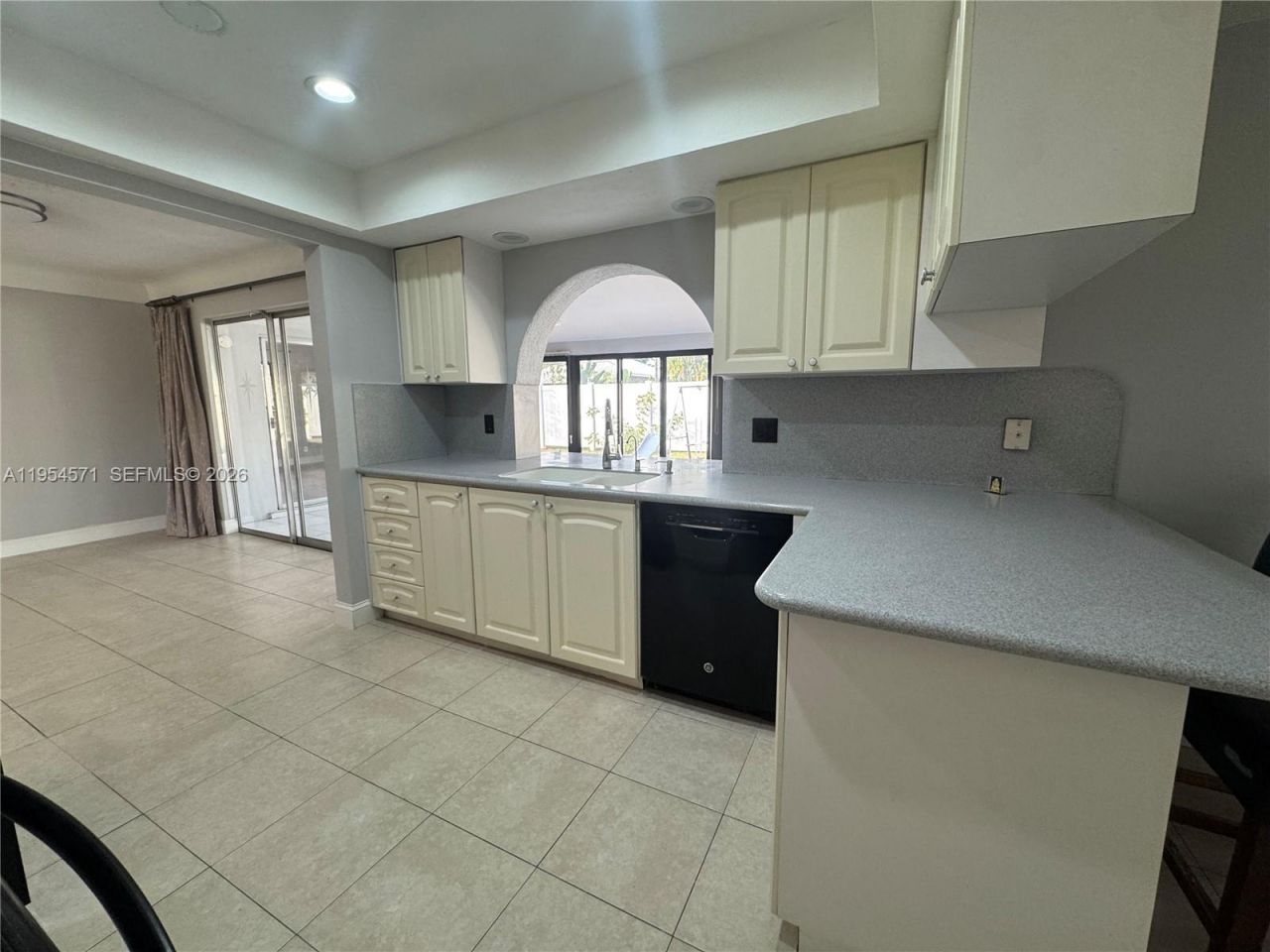 1109 SE 10th St, Deerfield Beach, FL 33441 Photo