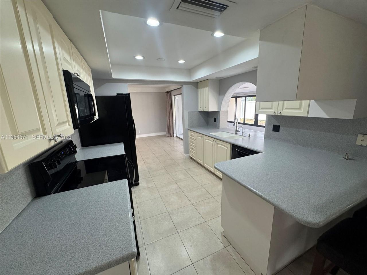 1109 SE 10th St, Deerfield Beach, FL 33441 Photo