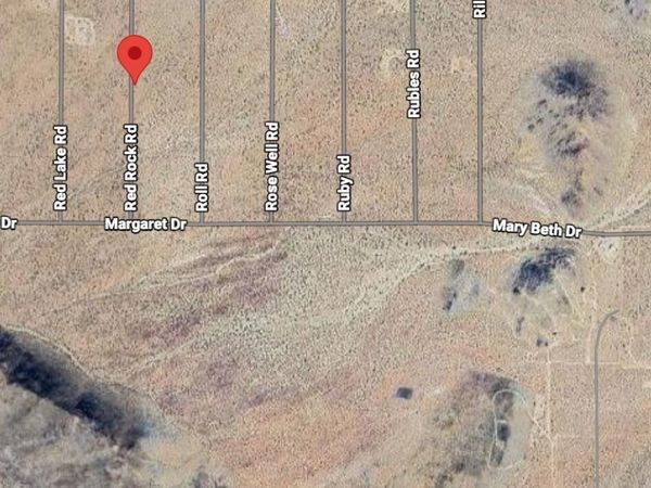 11872 S DESERT VIEW Road, Unit 13, Yucca, AZ 86438