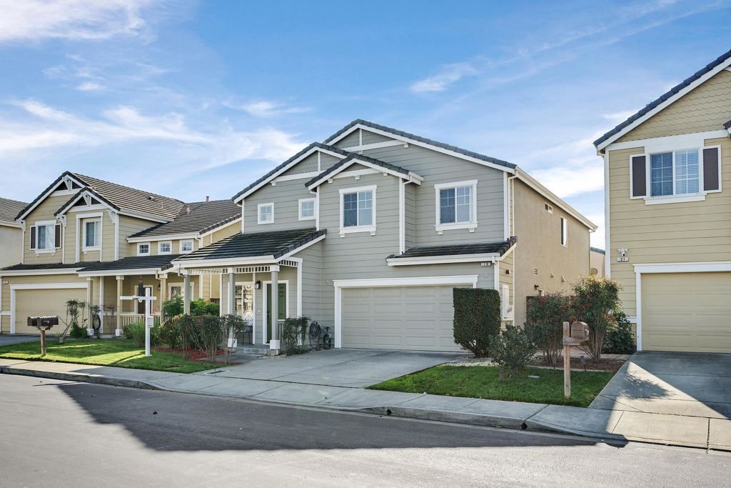 19 Kevin Ln, American Canyon, CA 94503 Main Photo