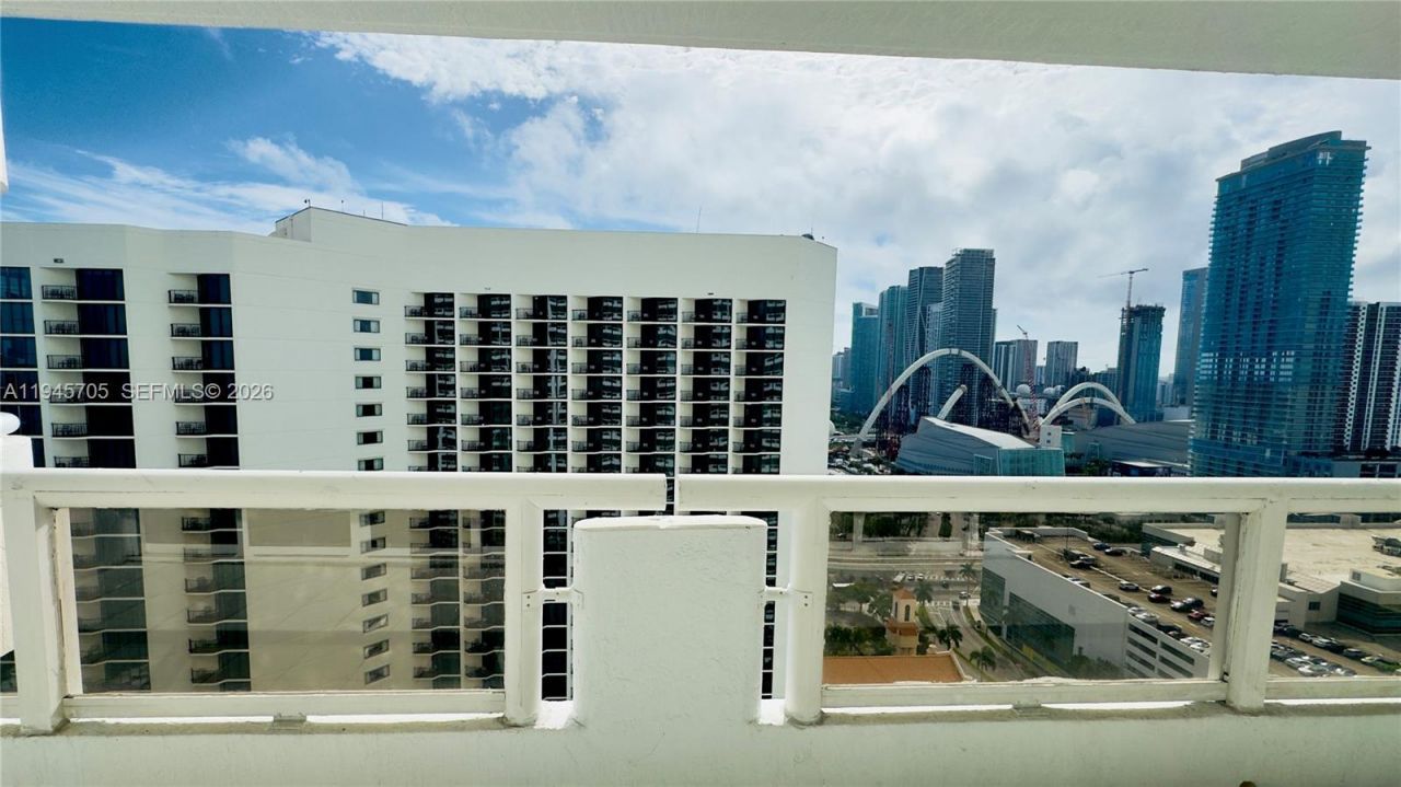 1717 N Bayshore Dr, Unit A-3242, Miami, FL 33132 Photo