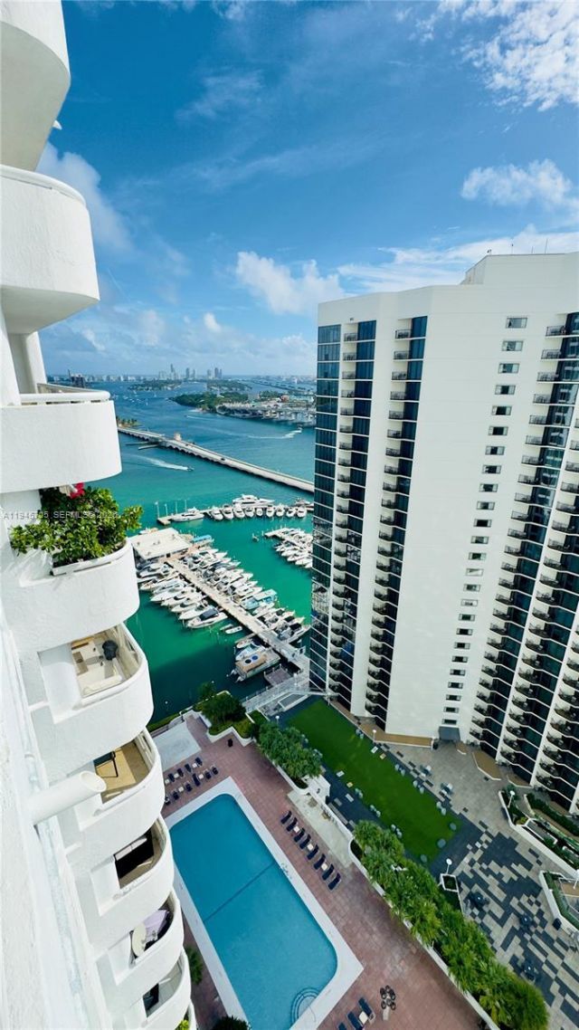 1717 N Bayshore Dr, Unit A-3242, Miami, FL 33132 Photo