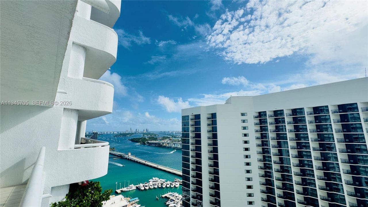 1717 N Bayshore Dr, Unit A-3242, Miami, FL 33132 Photo