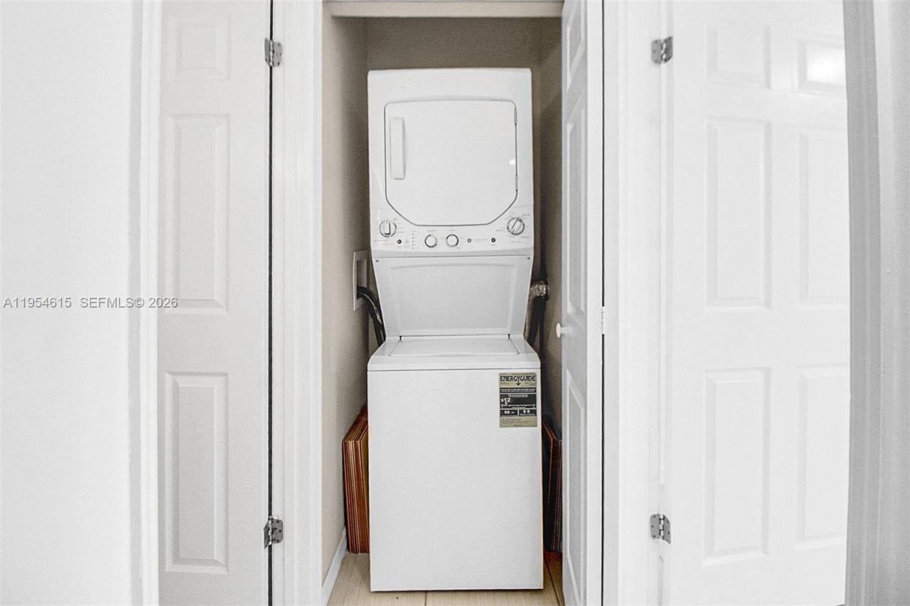 12136 Saint Andrews Pl, Unit 204, Miramar, FL 33025 Photo