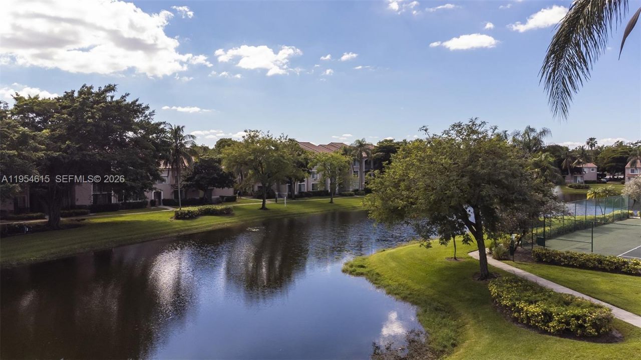 12136 Saint Andrews Pl, Unit 204, Miramar, FL 33025 Photo