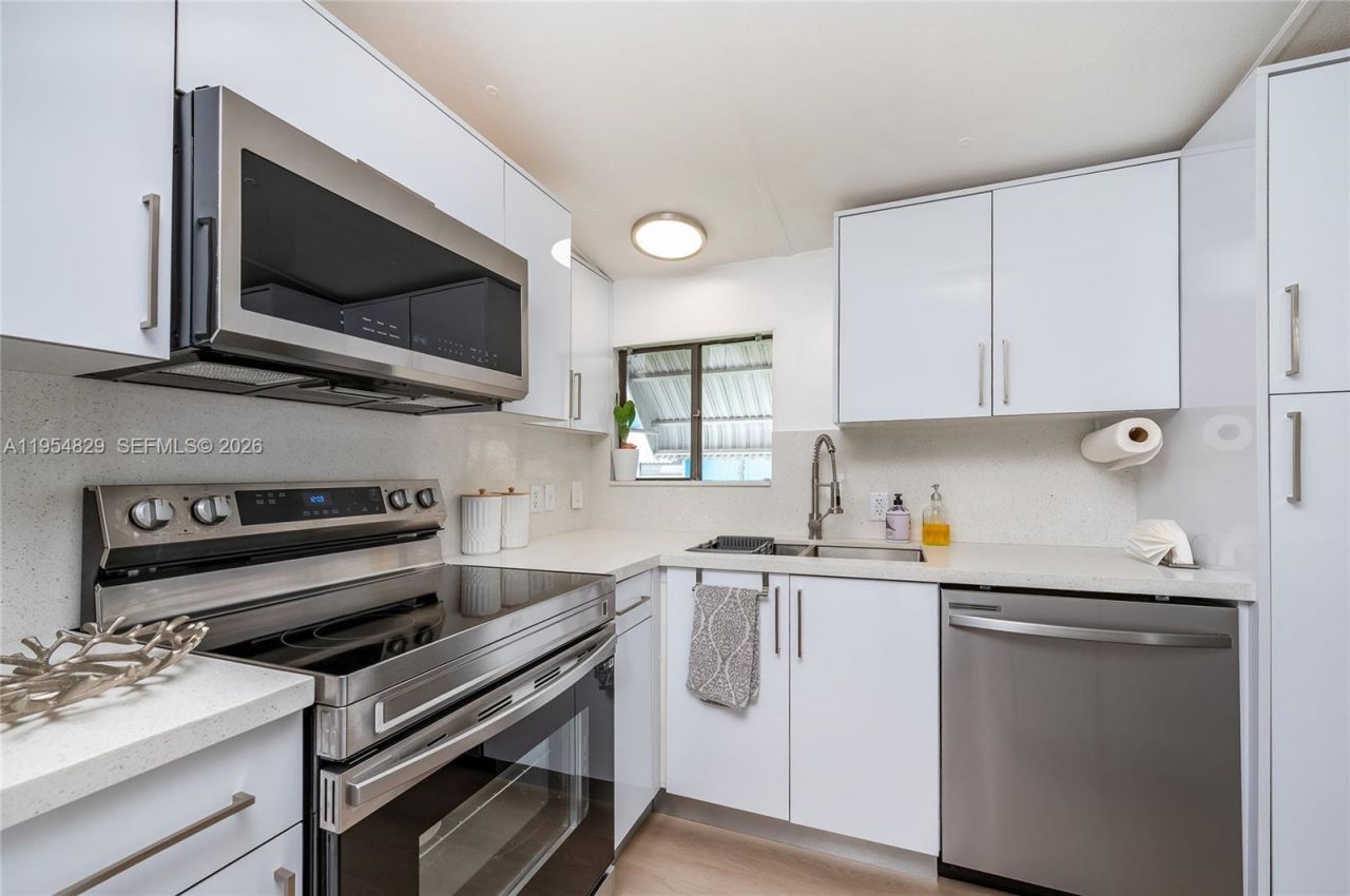 456 Bowie Ln , Unit 456, Key Largo, FL 33037 Photo