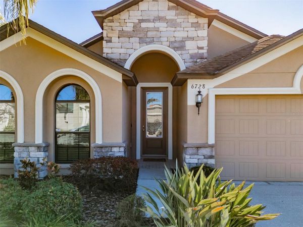 6728 WILD ELM COURT, WESLEY CHAPEL, FL 33545