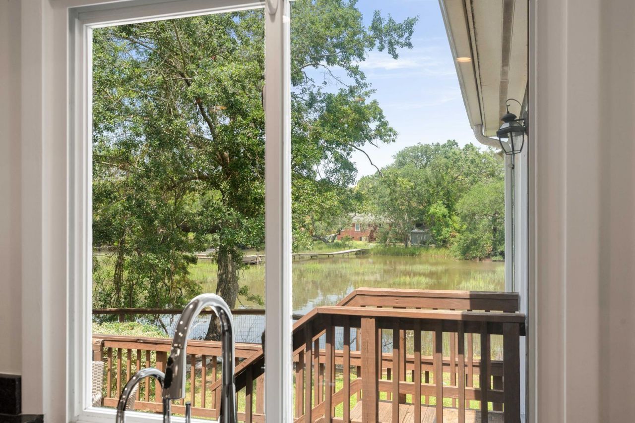 345 Confederate Circle Photo 11