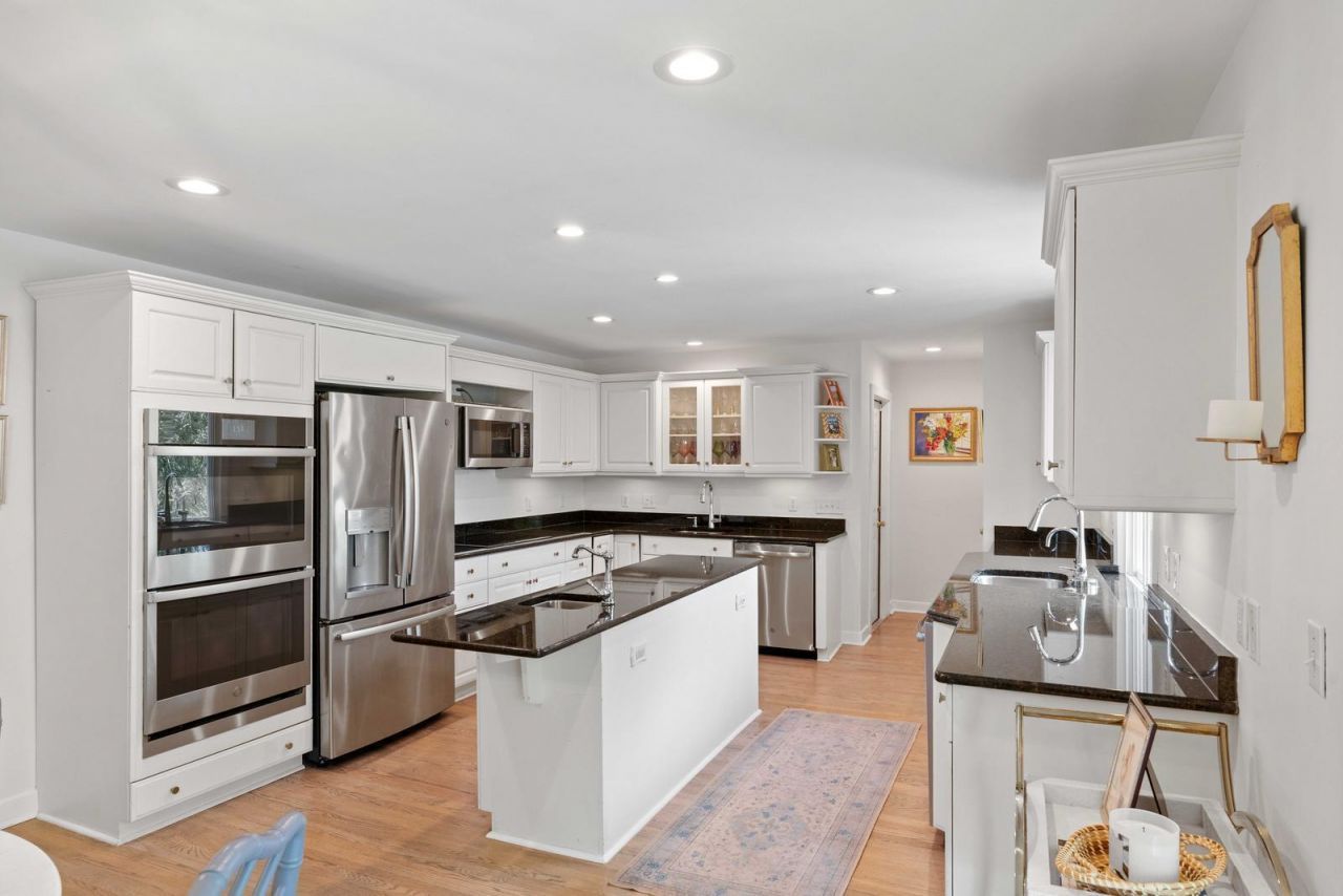 345 Confederate Circle Photo 12