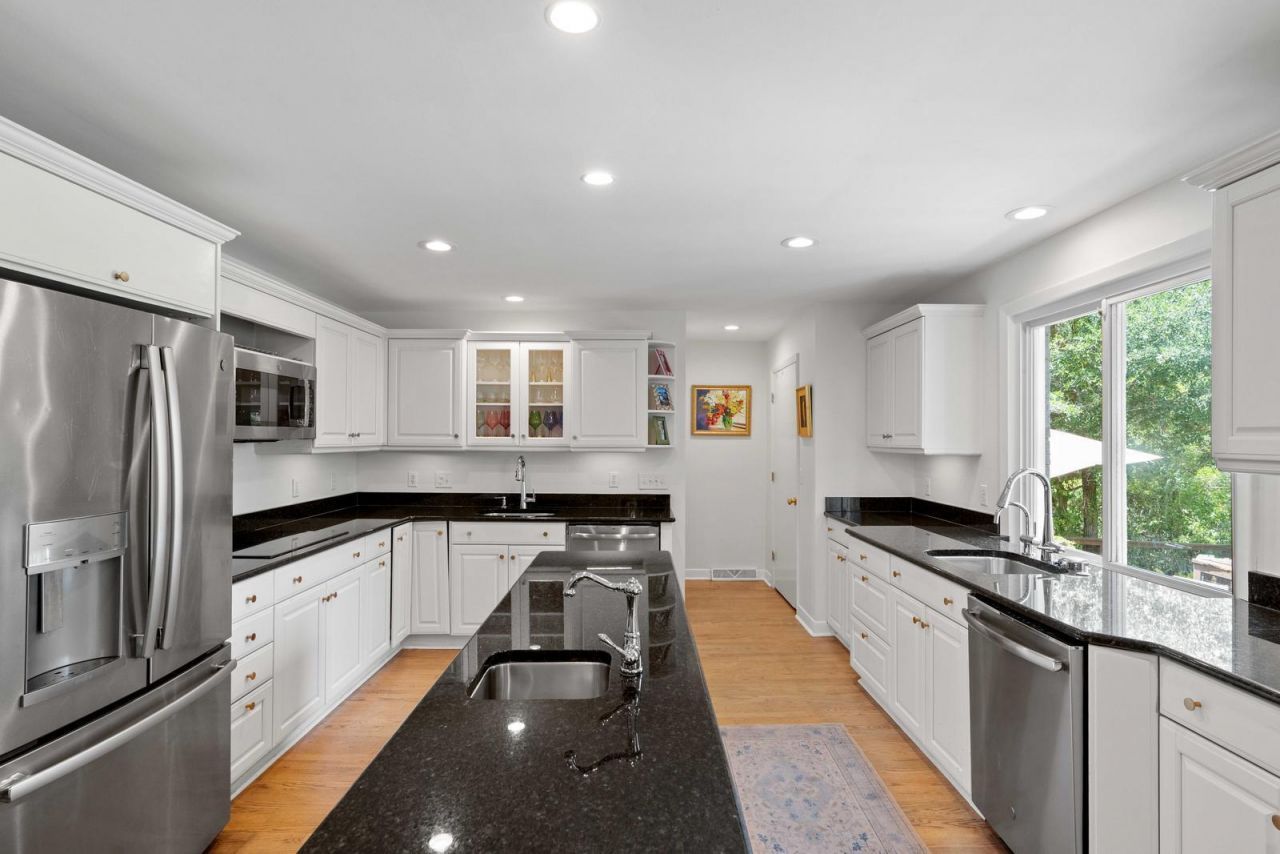 345 Confederate Circle Photo 14