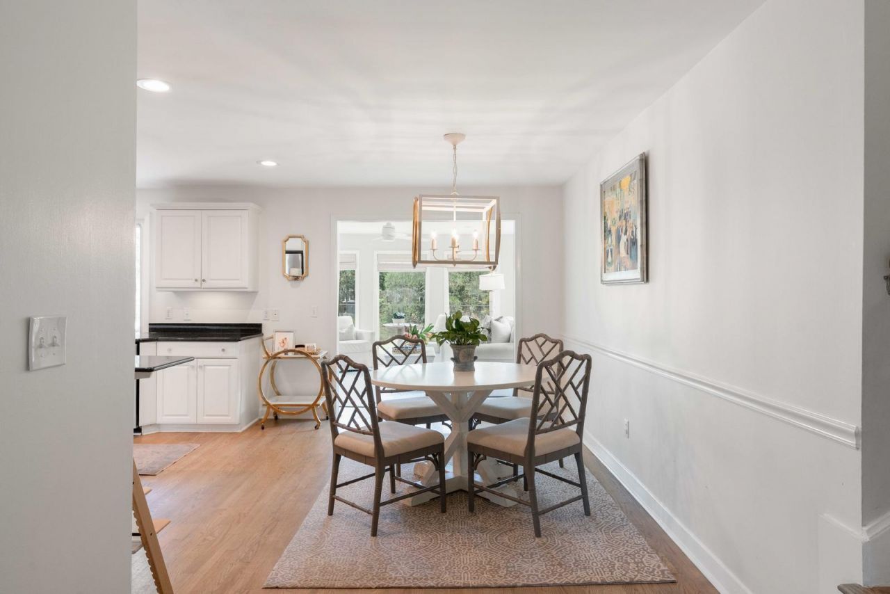 345 Confederate Circle Photo 16