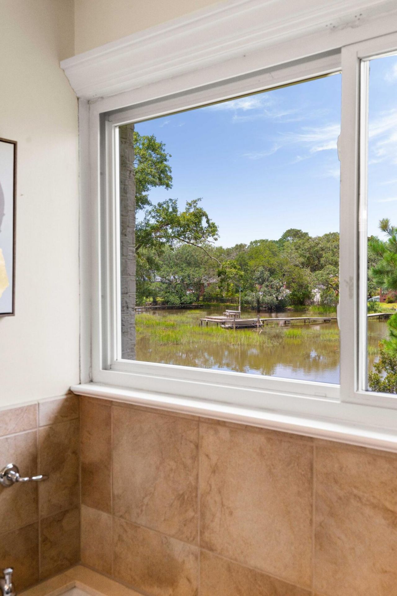 345 Confederate Circle Photo 24