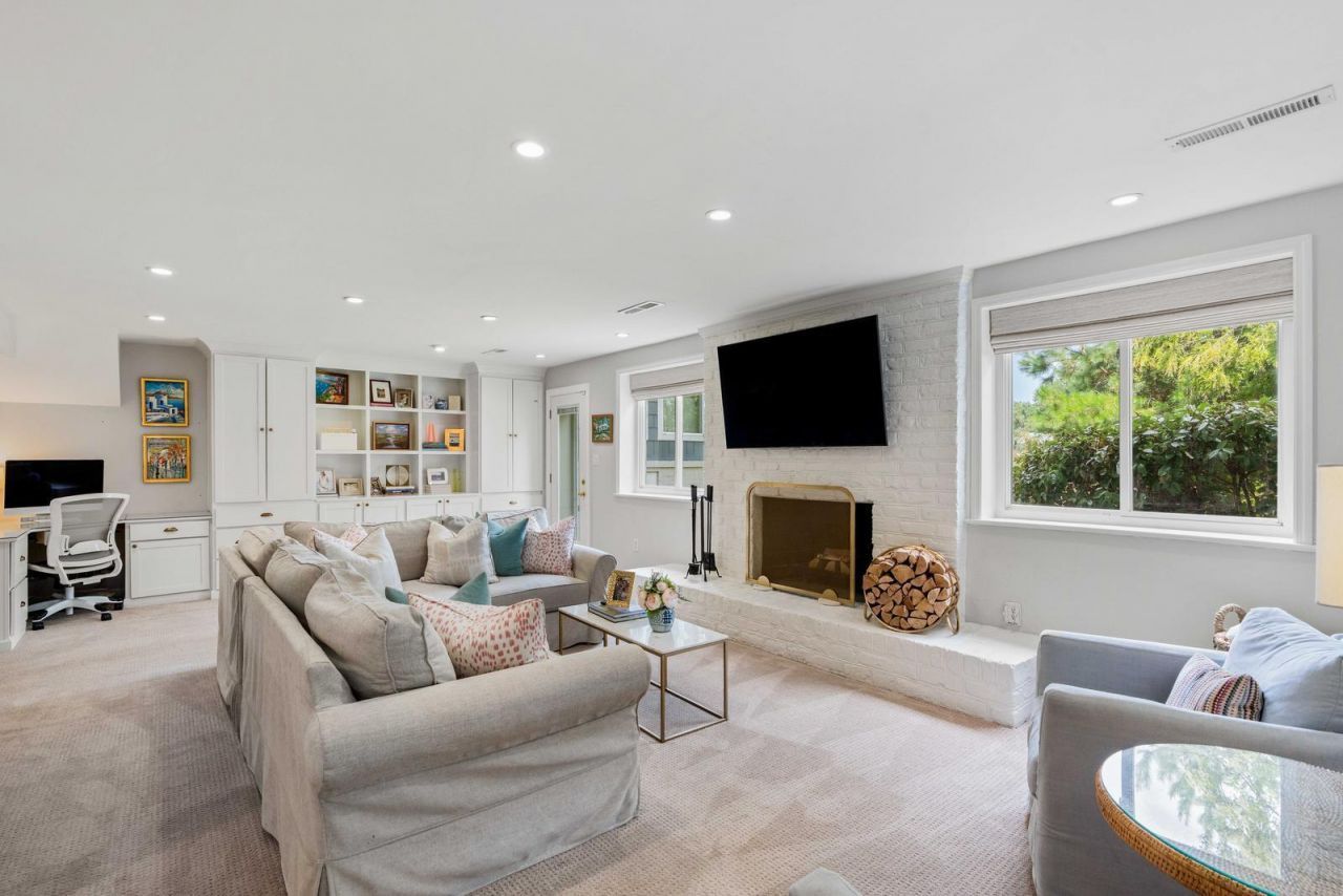 345 Confederate Circle Photo 29