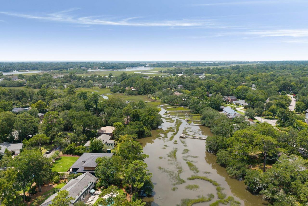 345 Confederate Circle Photo 46