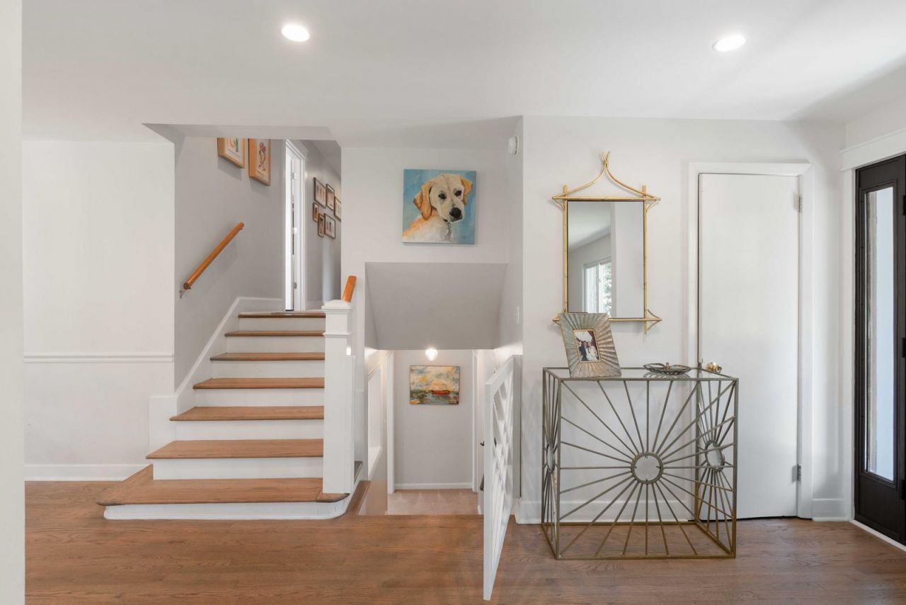 345 Confederate Circle Photo 6