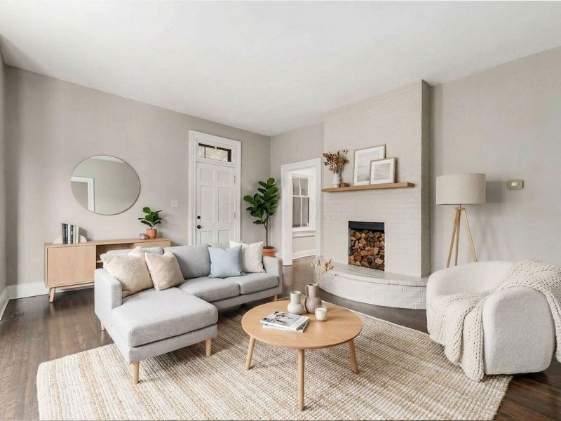 136 E Whittier Street, Columbus, OH 43206 Photo 1