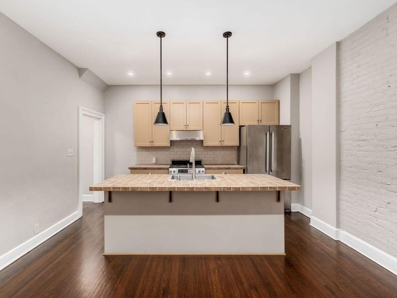 136 E Whittier Street, Columbus, OH 43206 Photo 13