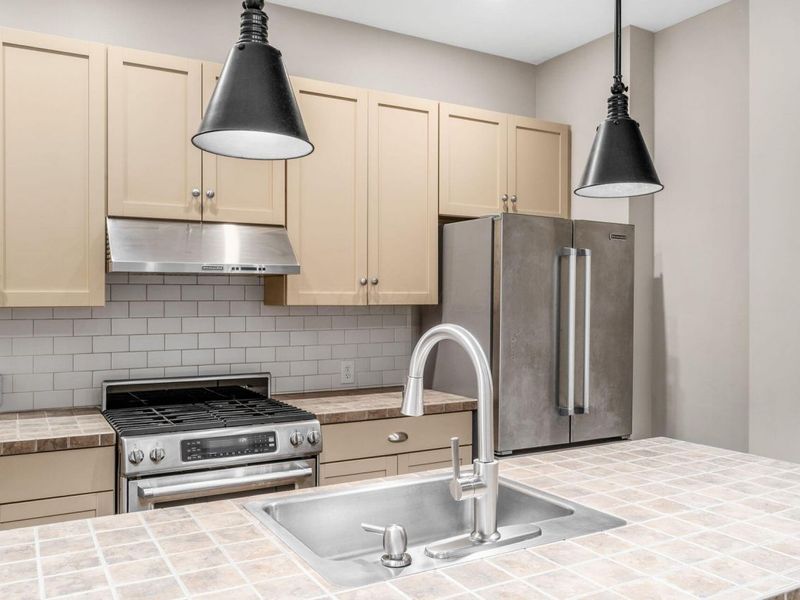 136 E Whittier Street, Columbus, OH 43206 Photo 14