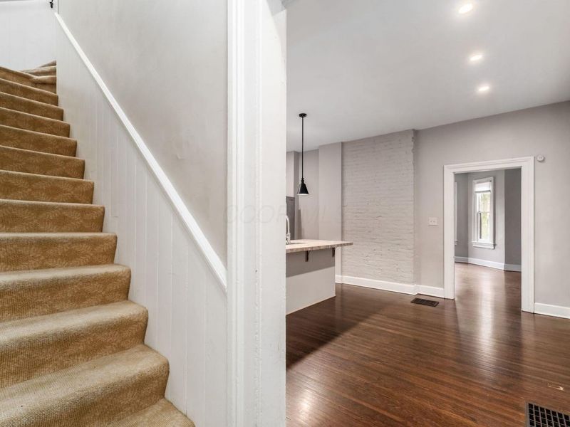 136 E Whittier Street, Columbus, OH 43206 Photo 20