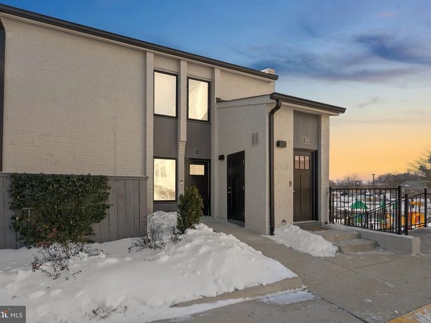 19520 Village Walk Drive, Unit 3-101, Montgomery Village, MD 20886 Main Photo