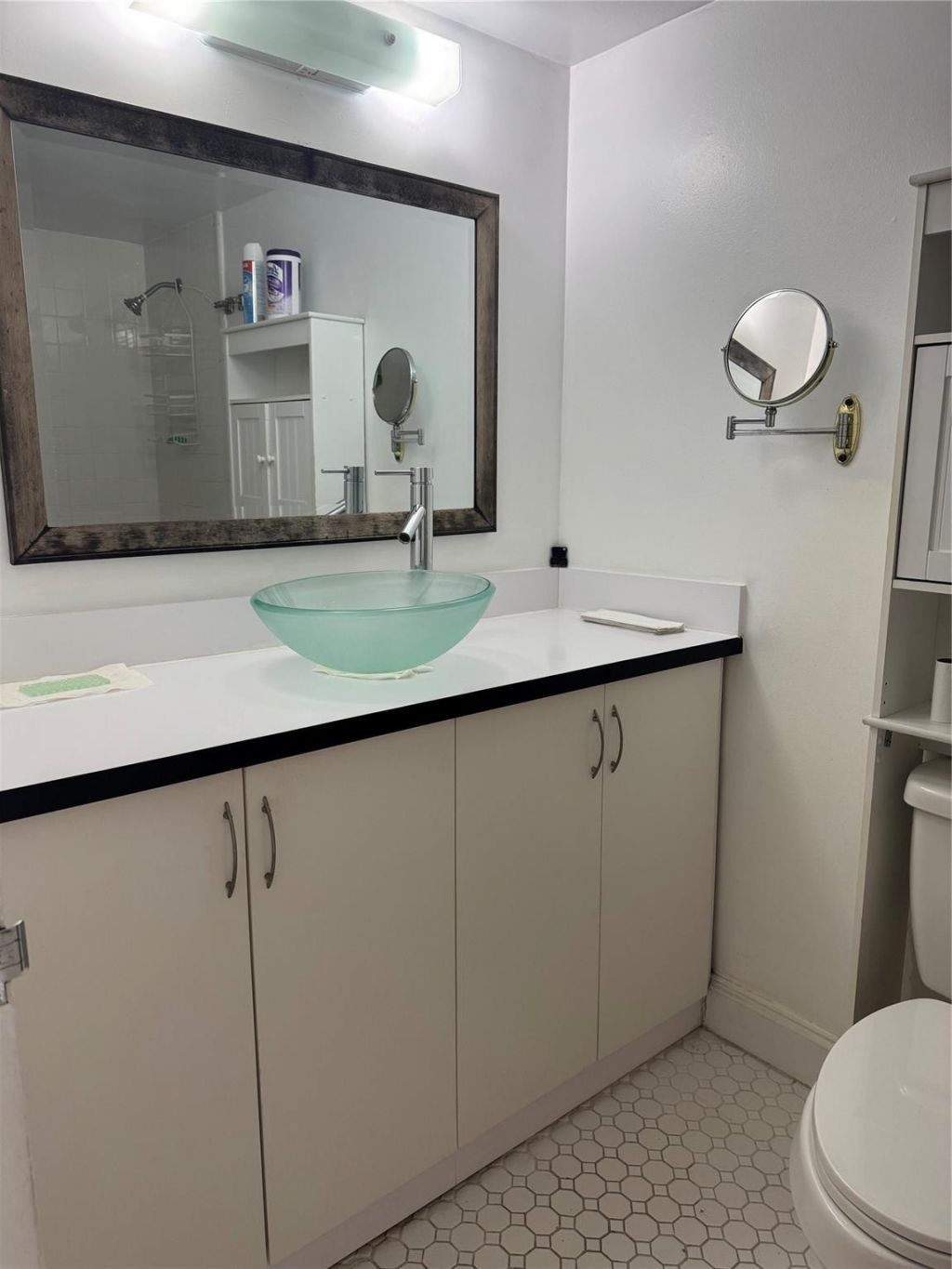 900 Bay Drive, Unit 513, Miami Beach, FL 33141 Photo