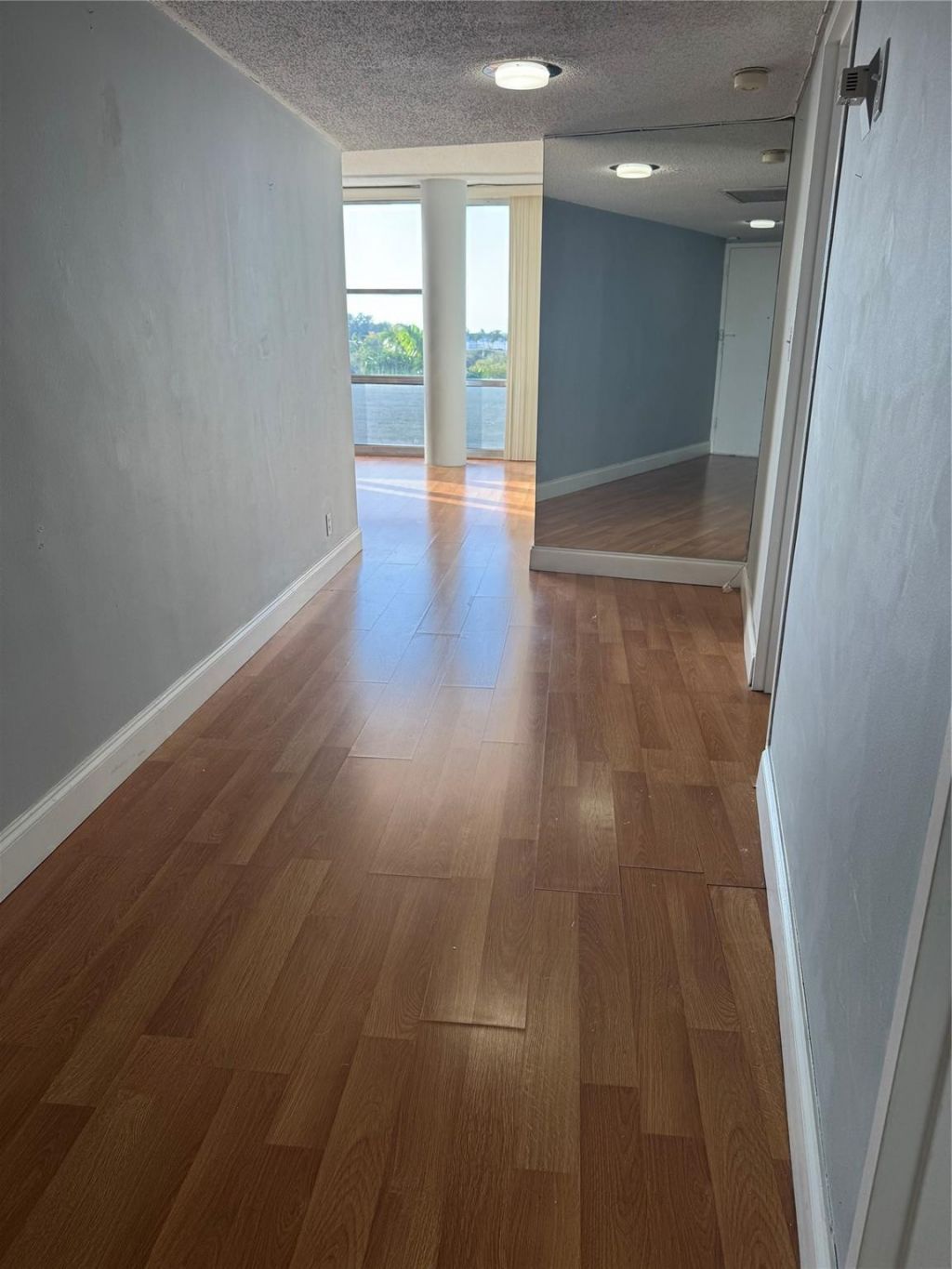 900 Bay Drive, Unit 513, Miami Beach, FL 33141 Photo