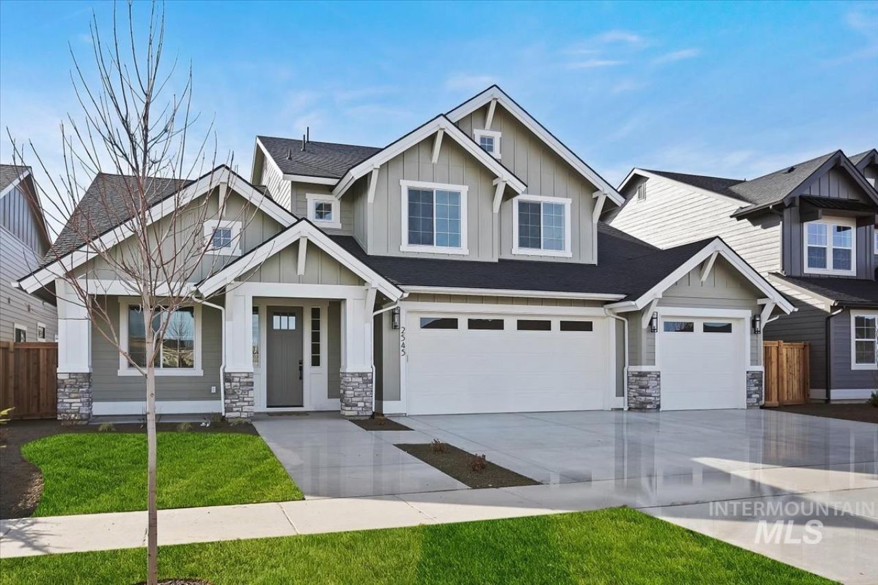 2545 E Cavern Dr., Meridian, ID 83642 Main Photo