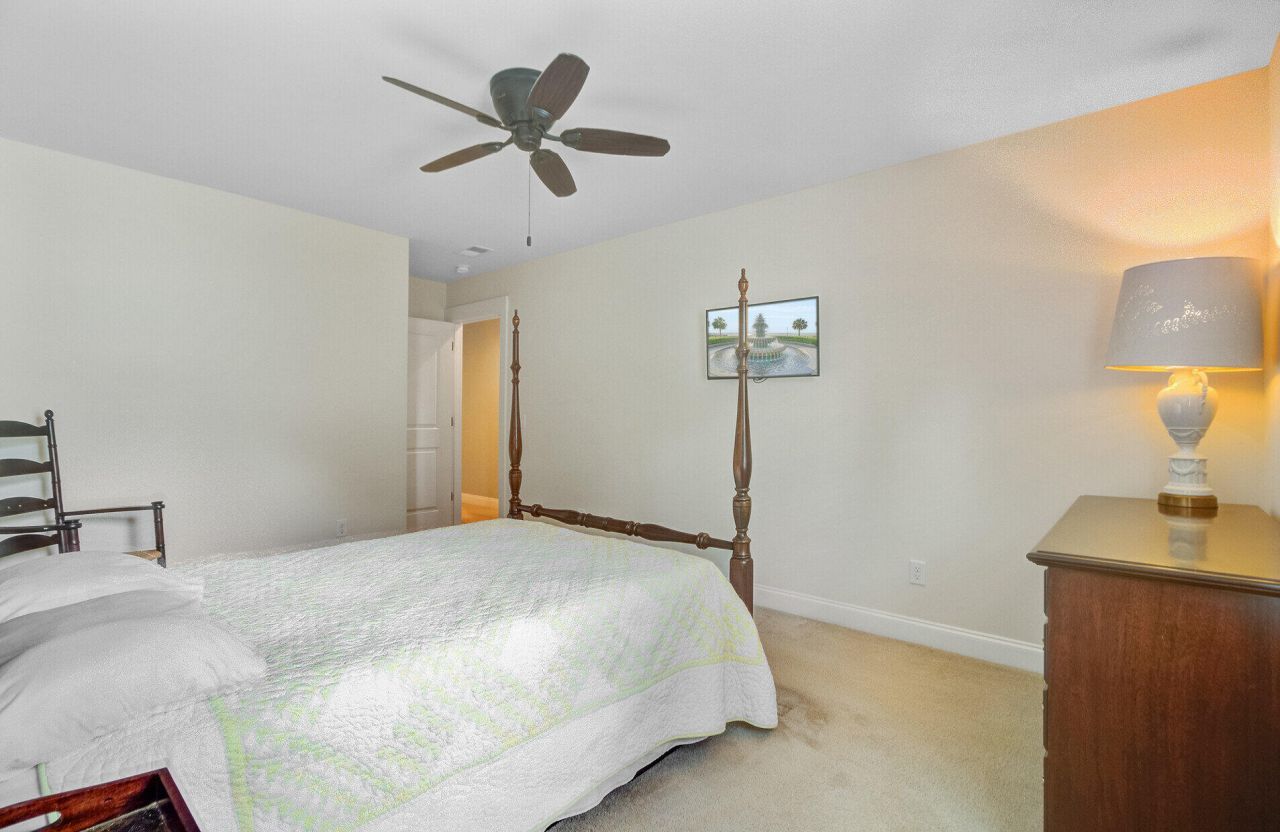 206 President Circle Photo 50