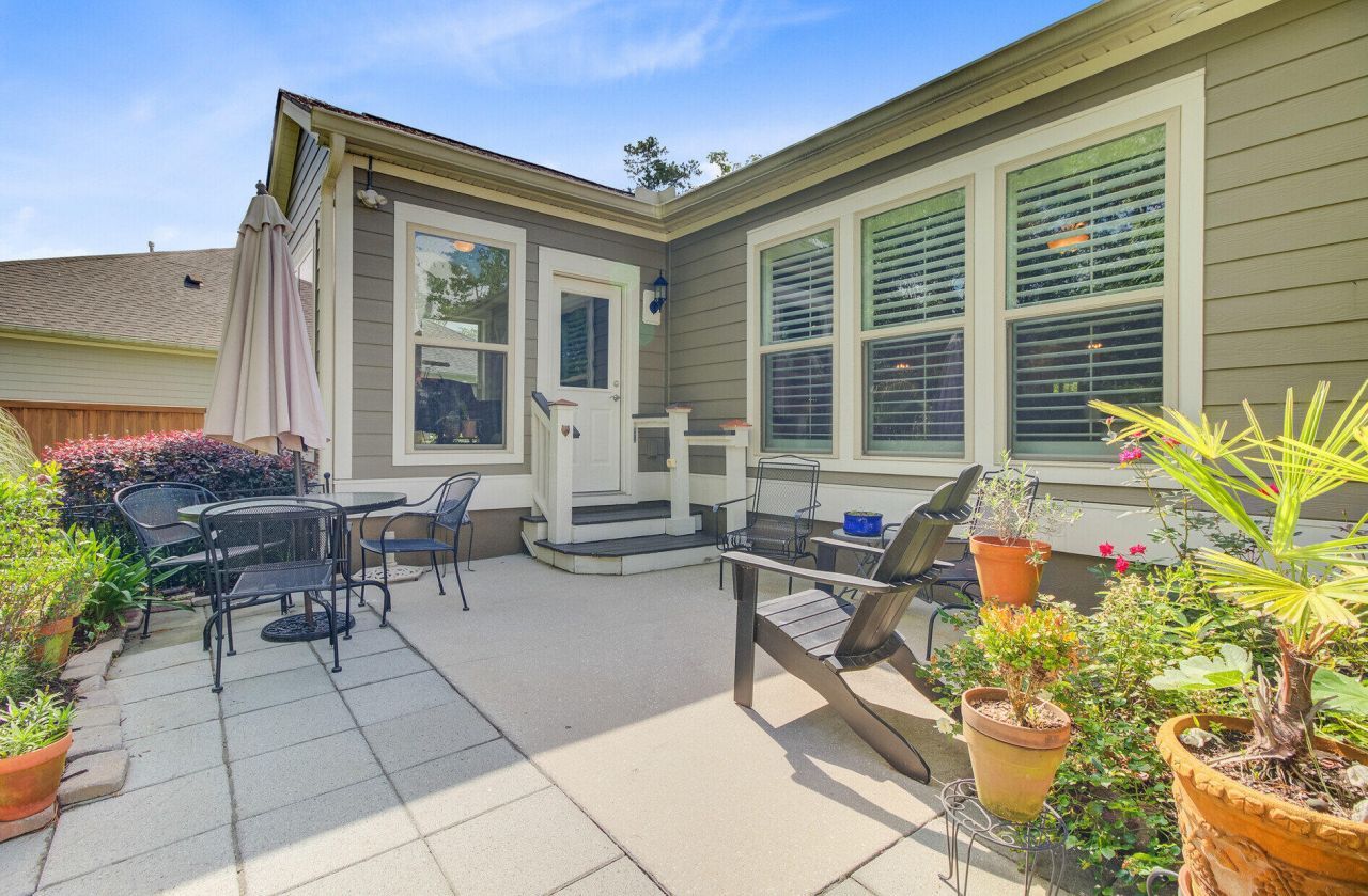 206 President Circle Photo 56