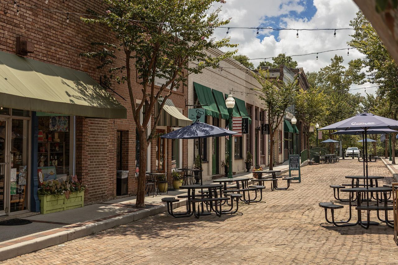 206 President Circle Photo 68