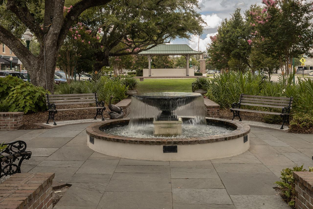 206 President Circle Photo 71