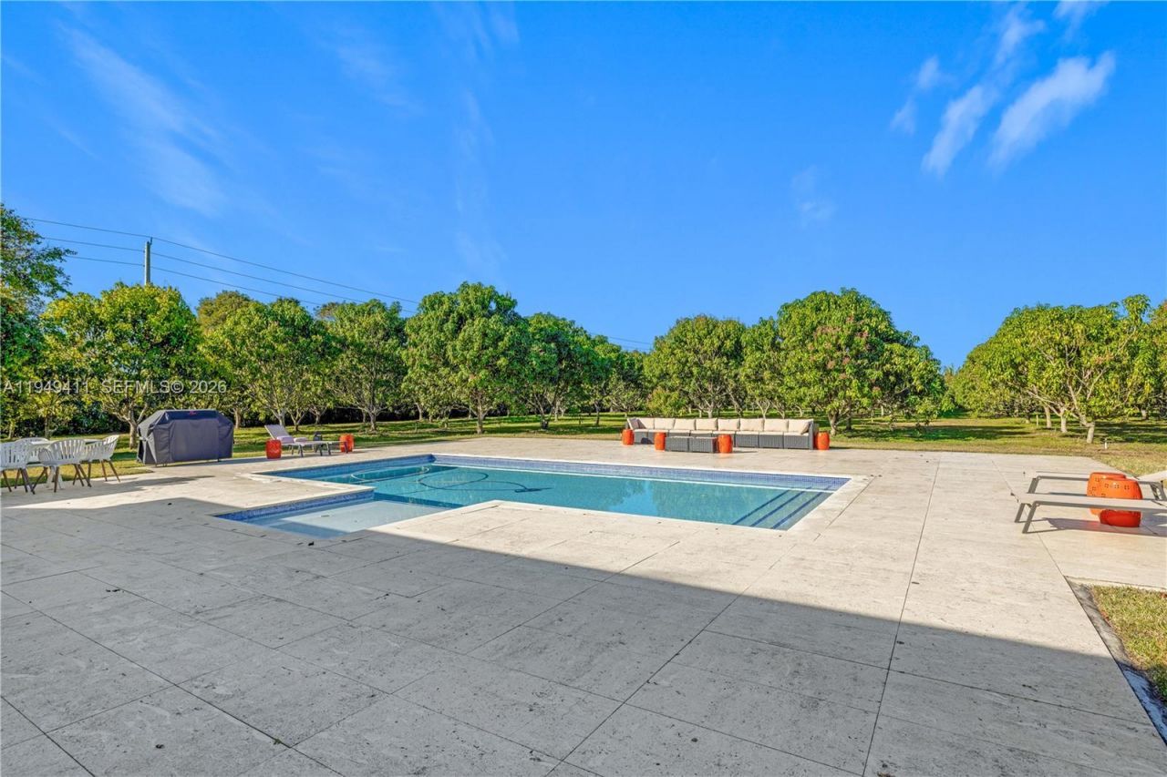 27950 SW 182nd Ave, Homestead, FL 33031 Photo