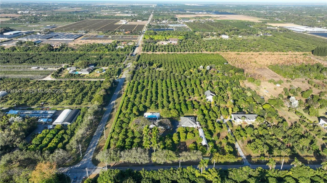 27950 SW 182nd Ave, Homestead, FL 33031 Photo