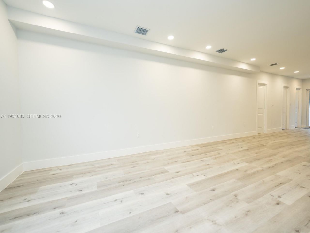 1221 NW 75th St, Miami, FL 33147 Photo