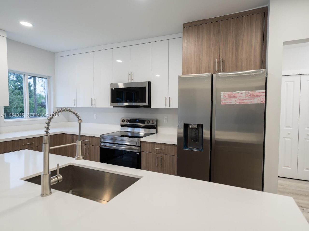 1221 NW 75th St, Miami, FL 33147 Photo