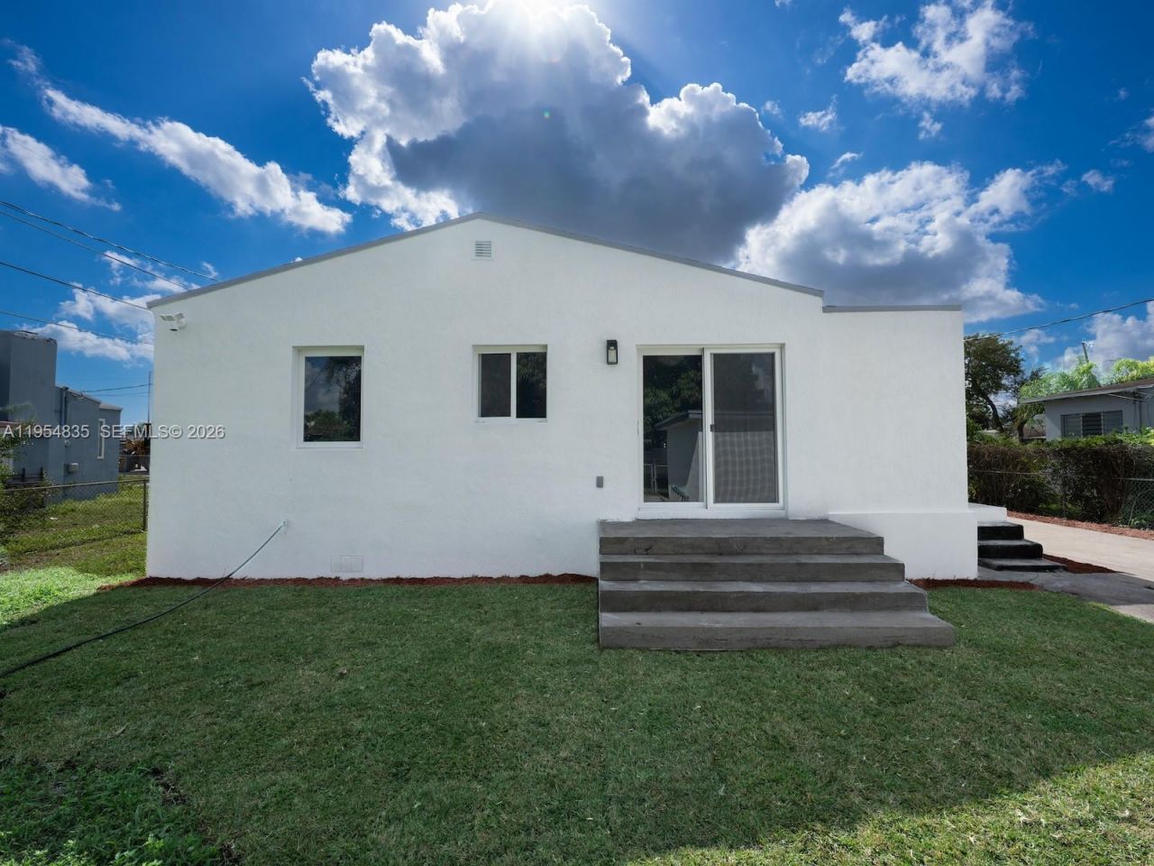 1221 NW 75th St, Miami, FL 33147 Photo