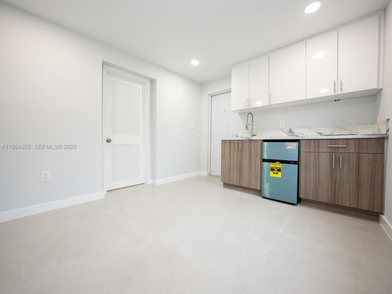 1221 NW 75th St, Miami, FL 33147 Photo