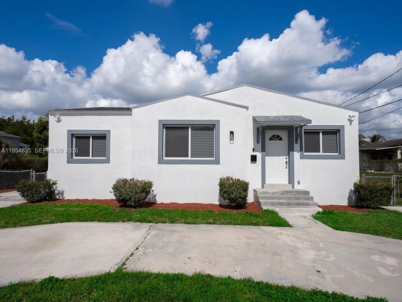 1221 NW 75th St, Miami, FL 33147 Photo