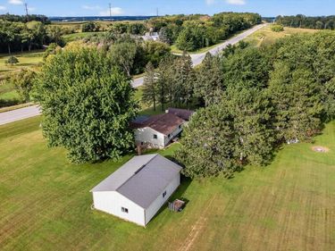 1289 White Bridge Road NW, Oronoco, MN 55960