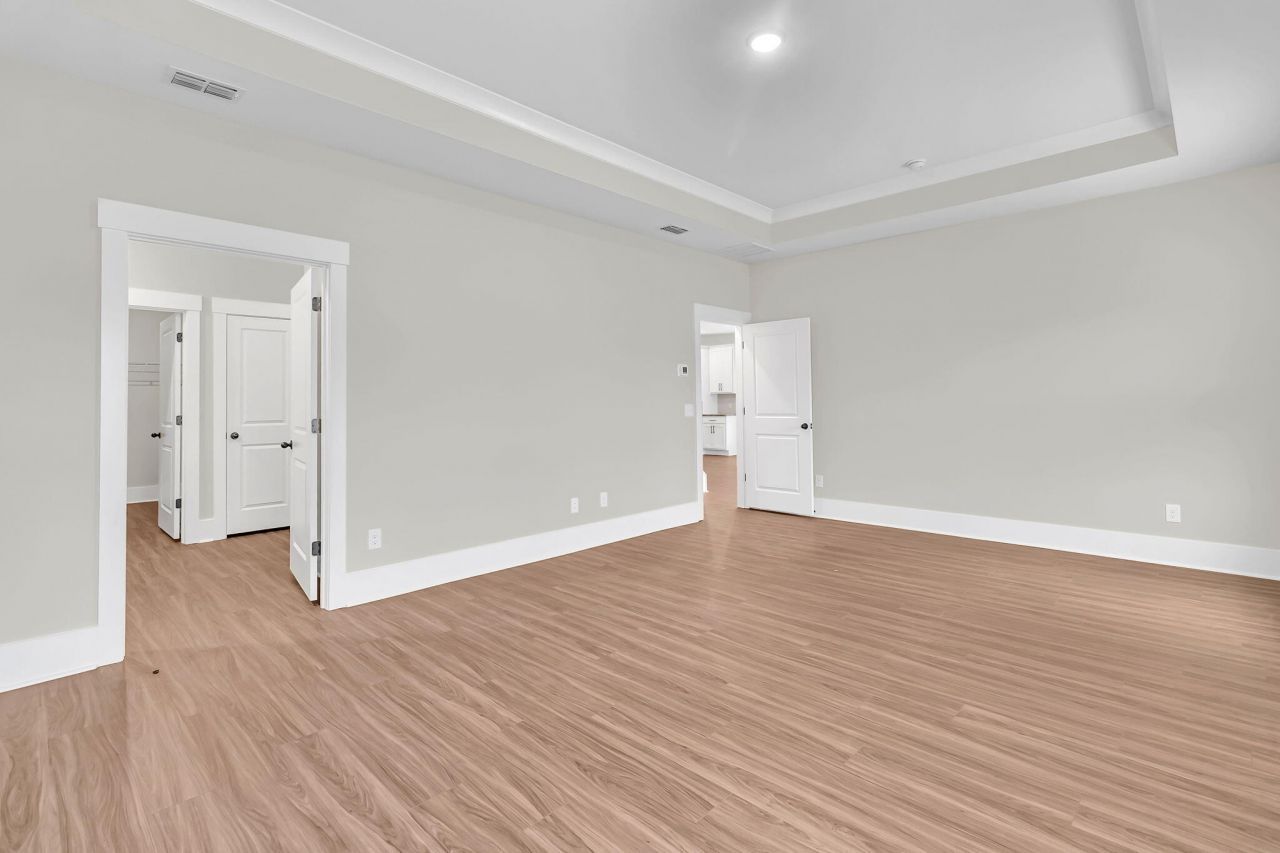 5251 Cottage Landing Drive Photo 20