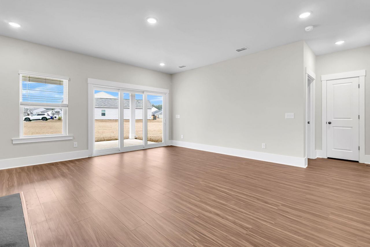 5251 Cottage Landing Drive Photo 27