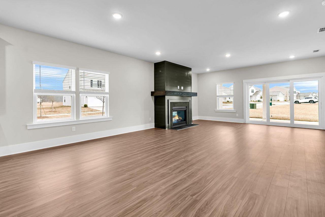 5251 Cottage Landing Drive Photo 30